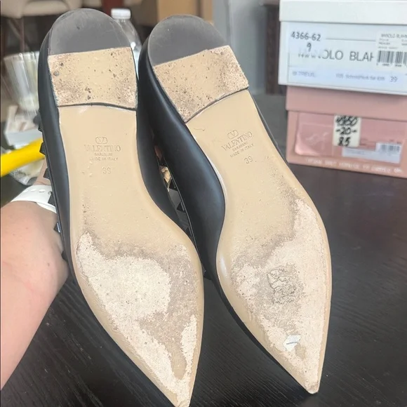Valentino Black Leather Pointed Rockstud Flats - Picture 4 of 8